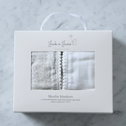 Pucktuch Set Pom Pom aus aus Bio-Baumwolle &amp; Bambus pearl &amp; giraffe grey