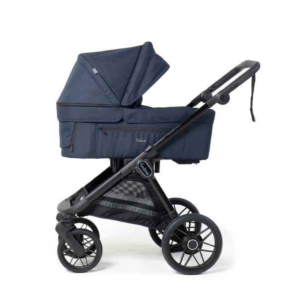 Emmaljunga Kombi-Kinderwagen Sento Pro Flat+ Urban Dark Navy seitlich