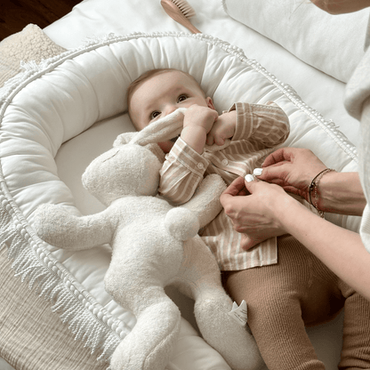 Cotton &amp; Sweets Babynest BOHO TWIST weiß