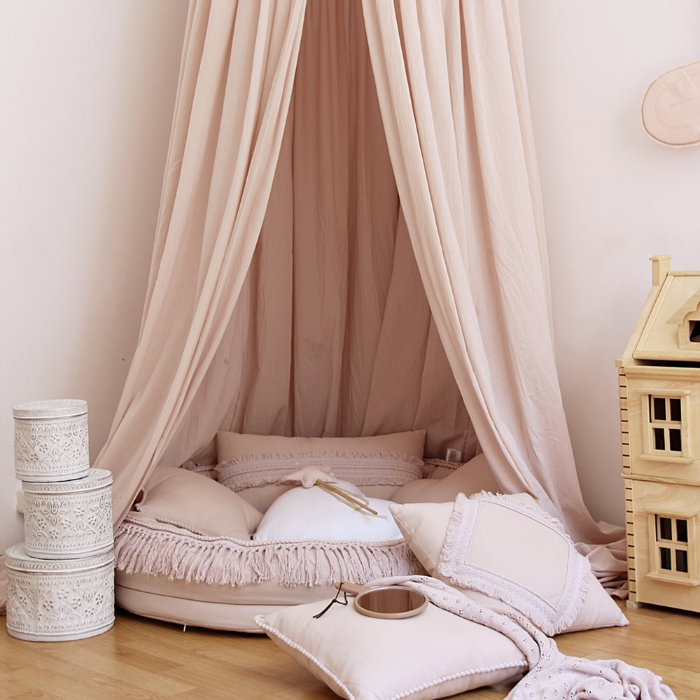 Cotton &amp; Sweets Juniornest BOHO mit Fransen puderrosa