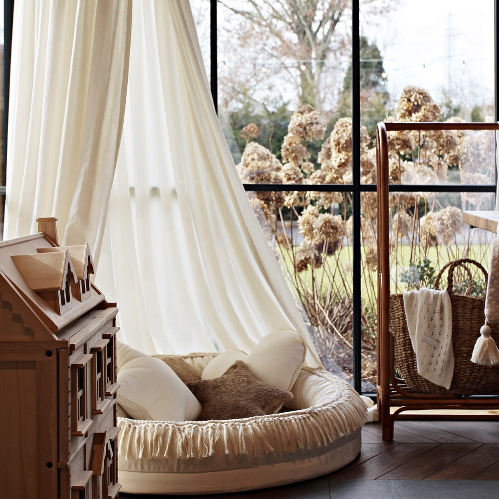 Juniornest Boho mit Fransen, Baldachin Boho, Dekokissen Boho fürs Kinderzimmer